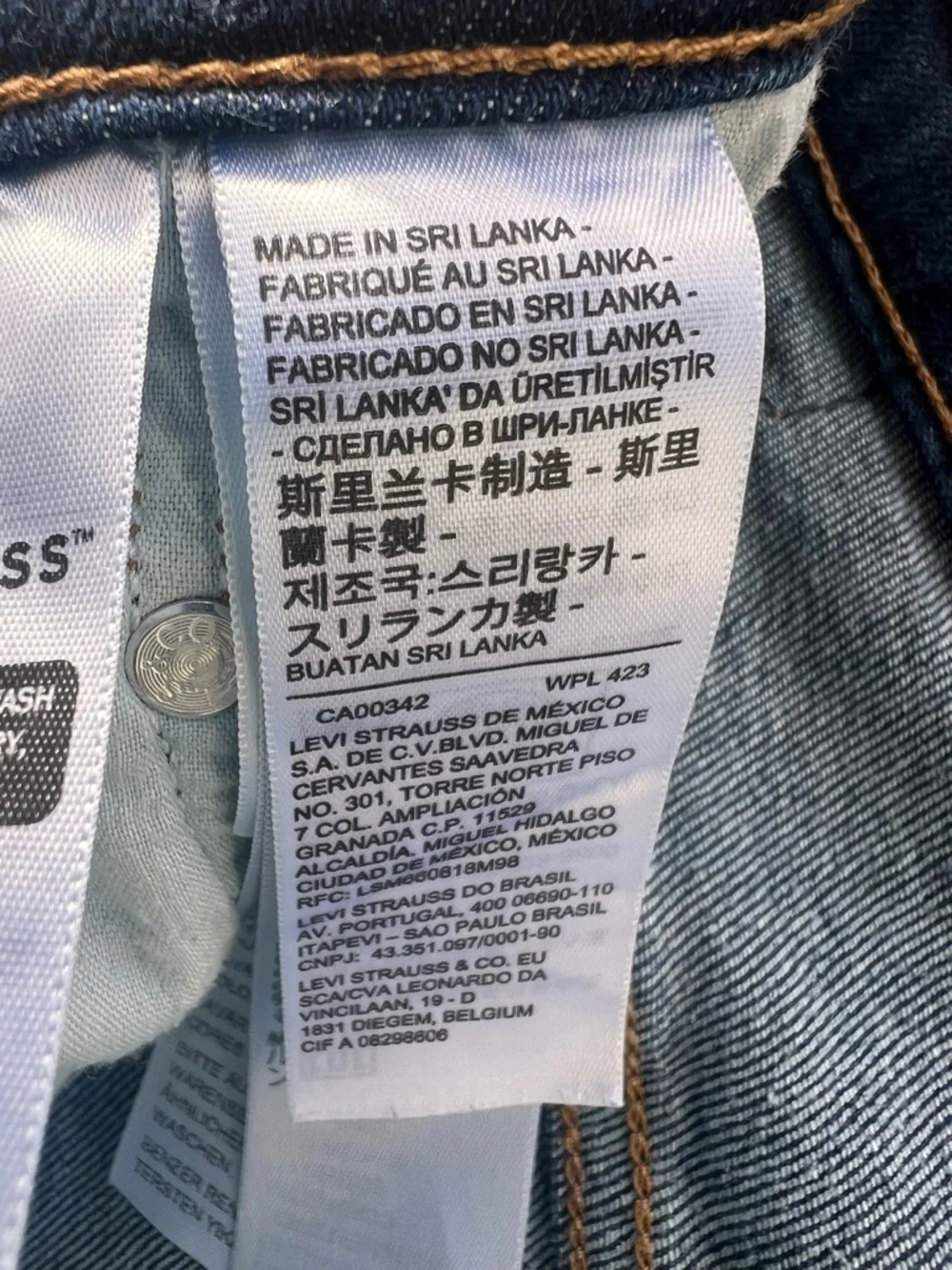 Levi’s Ribcage Straight Ankle Jeans
